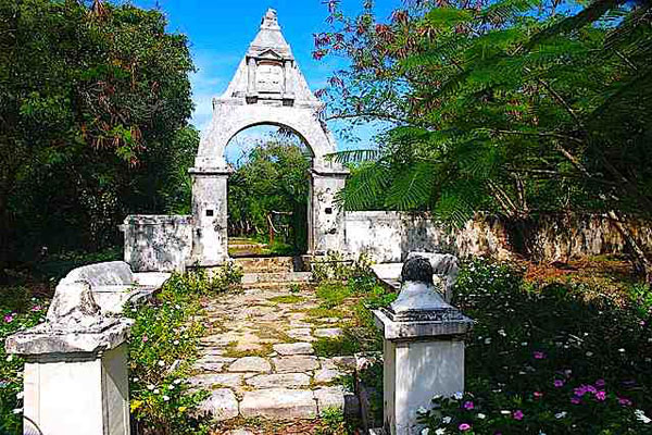 Interior Hacienda Mundaca en Isla Mujeres.